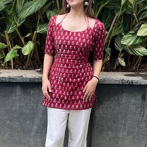 Trendy Maroon Printed Women's Short Kurti